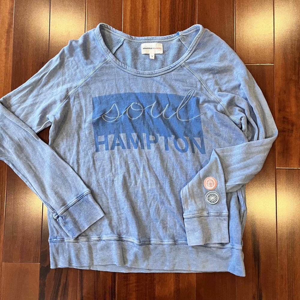 SoulCycle X Sundry‎ Blue Pullover Graphic Print Sweatshirt Long Sleeve Tencel M